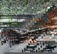 Barrel Bar and Dining - Gold Coast 4U