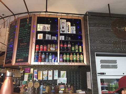 Red Mango Cafe & Patisserie - Accommodation Gold Coast 0