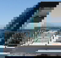 Merewether Surfhouse - Gold Coast 4U