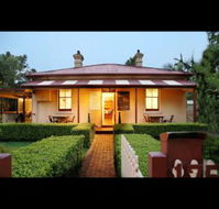 Rosedale Cottage - Gold Coast 4U