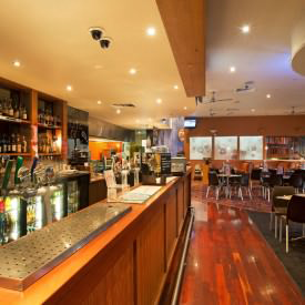 Dog & Parrot Tavern - Gold Coast 4U 2