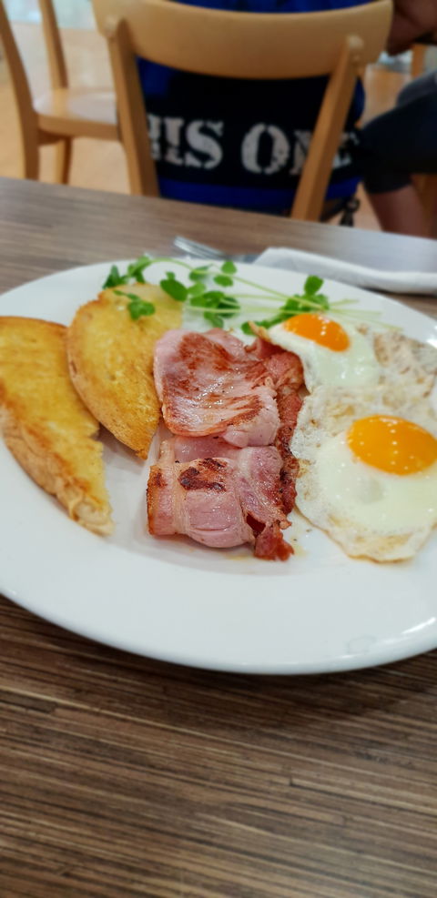 Degani Bakery Cafe - Gold Coast 4U 2
