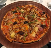 Sam's Pizza - Gold Coast 4U