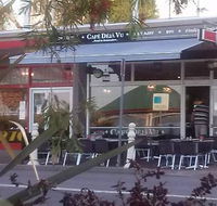 Cafe Deja Vu Toronto - Gold Coast 4U