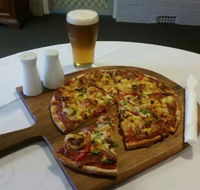 Khartoum Hotel Pub - 1 Gold Coast