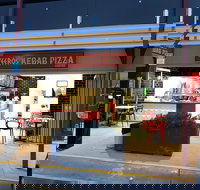 Yeeros Kebab Pizza - Accommodation Gold Coast