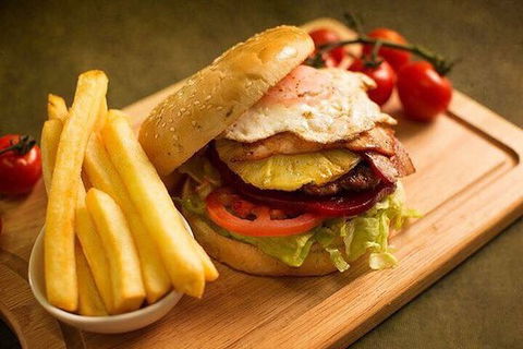 Checkers On Paringa - Accommodation Gold Coast 0