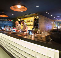 The Oakroom Kitchen and Bar - Gold Coast 4U
