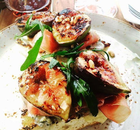 Paleo Den - Accommodation Gold Coast 2