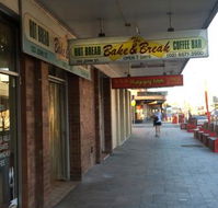 The Bake  Break Coffee Bar - Accommodation Gold Coast