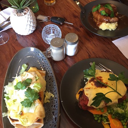 The Caledonian Hotel - Accommodation Gold Coast 0