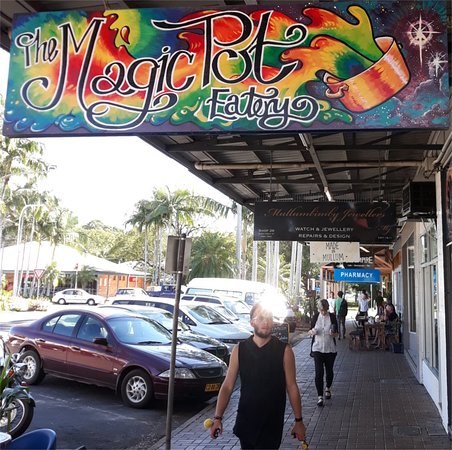 The Magic Pot - Accommodation Gold Coast 0