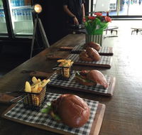 The Square Cafe Bar Restaurant - Gold Coast 4U