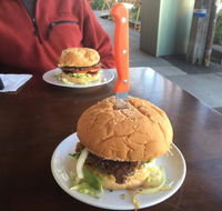 Thunderbolts Cafe  Takeaway - Accommodation Gold Coast