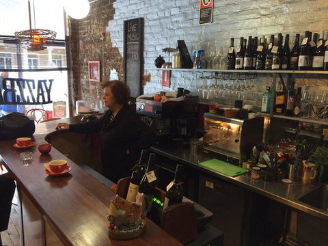 Yazzbar - 1 Gold Coast 0