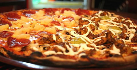 Heat Woodfired Pizza Bar - Gold Coast 4U 0
