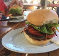 Mart's Cafe - Gold Coast 4U