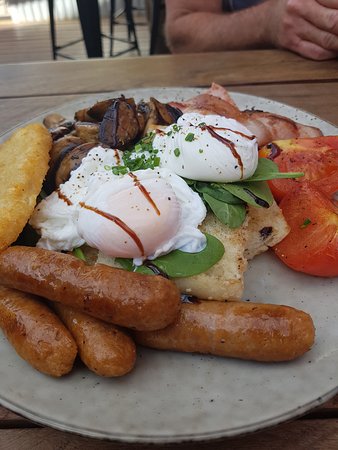 The Temora Hotel - Accommodation Gold Coast 0