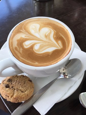 D'Artagnan's Cafe - 1 Gold Coast 0