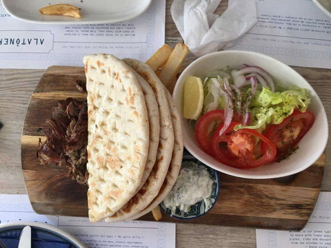 Alatonero - Accommodation Gold Coast 0