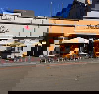 The Roses Cafe - Gold Coast 4U