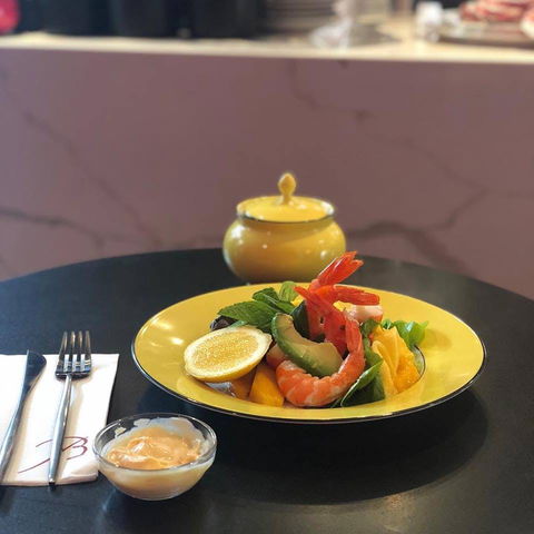 Cafe Sur L'Avenue - Gold Coast 4U 0