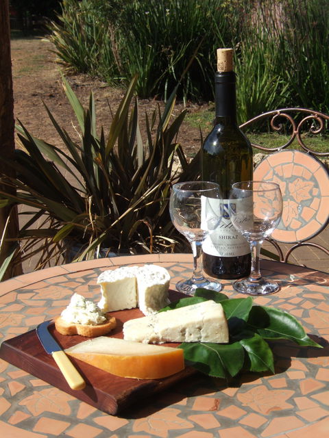 Cambray Cheese Farm Shop - Accommodation Gold Coast 2