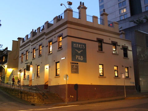 Harts Pub - Accommodation Gold Coast 0