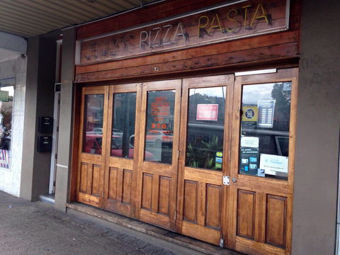Jerry's Pizza Pasta - 1 Gold Coast 0