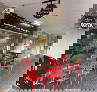 Mon's Ethics Cafe - Gold Coast 4U
