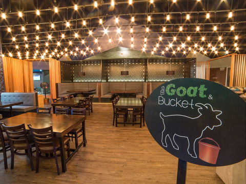 The Goat And Bucket - Gold Coast 4U 0