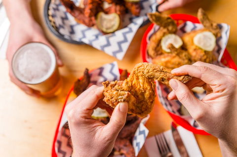 Belles Hot Chicken - Forest Lodge - Gold Coast 4U 0