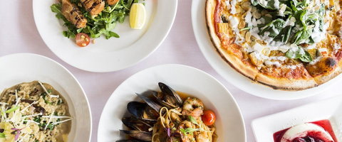 Hala's Cafe - Accommodation Gold Coast 0