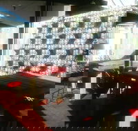 The Thirsty Wolf - Accommodation Gold Coast