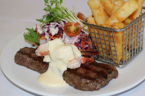 City Golf Club Toowoomba - Gold Coast 4U 0