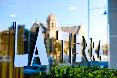 La Tierra Restaurant & Bar - 1 Gold Coast 1