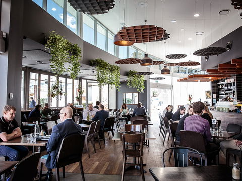 EQ Cafe And Lounge - Accommodation Gold Coast 0