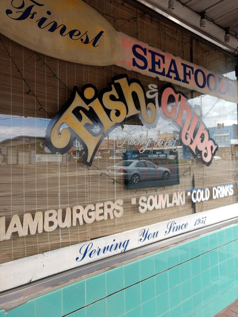 Paul's For Fish - Accommodation Gold Coast 0