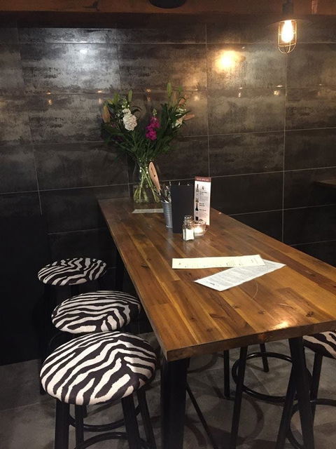 Z Bar And Restaurant - Accommodation Gold Coast 0