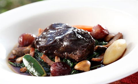 LakeFront Bistro - Gold Coast 4U 0