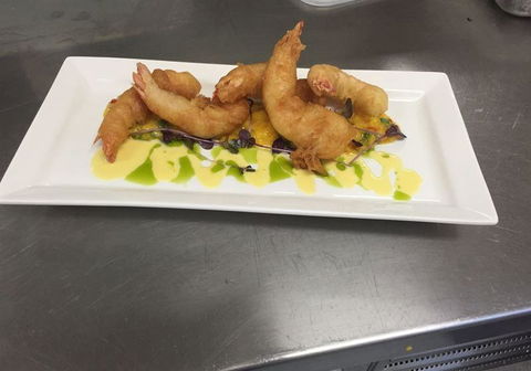 LakeFront Bistro - Gold Coast 4U 10
