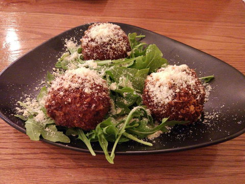 Delisio - Accommodation Gold Coast 0