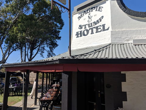 Magpie And Stump Hotel - Gold Coast 4U 0