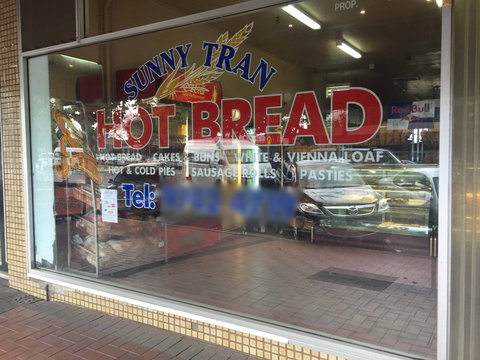 Sunny Tran Hot Bread - 1 Gold Coast 0