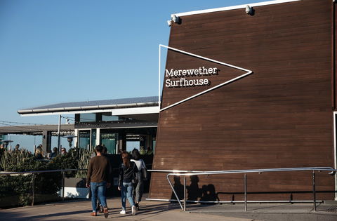 Merewether Surfhouse - Accommodation Gold Coast 1