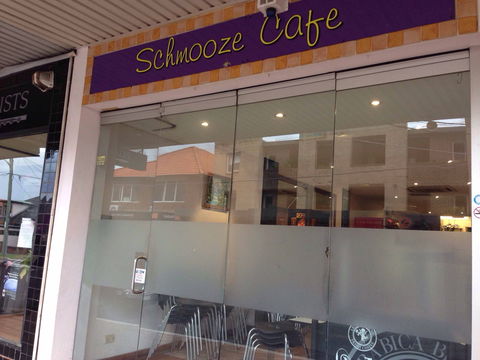 Schmooze Cafe - Gold Coast 4U 0