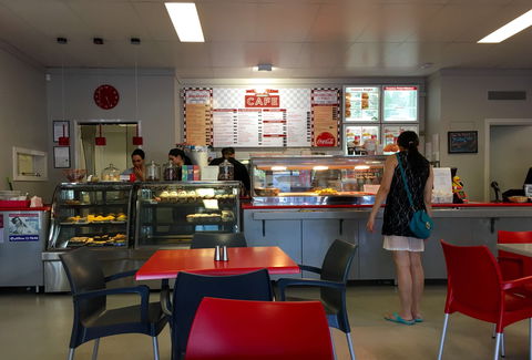 Waroona Country Cafe - 1 Gold Coast 0
