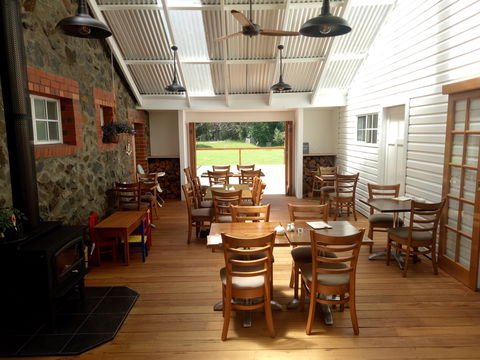 Earthwater Cafe - Accommodation Gold Coast 1