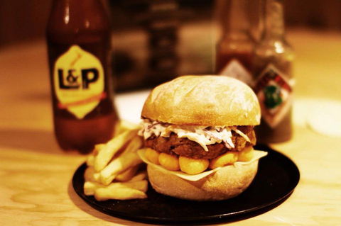 Burger Bro - 1 Gold Coast 0
