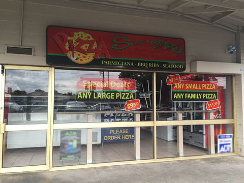 Sampe's Pizza - Accommodation Gold Coast 0